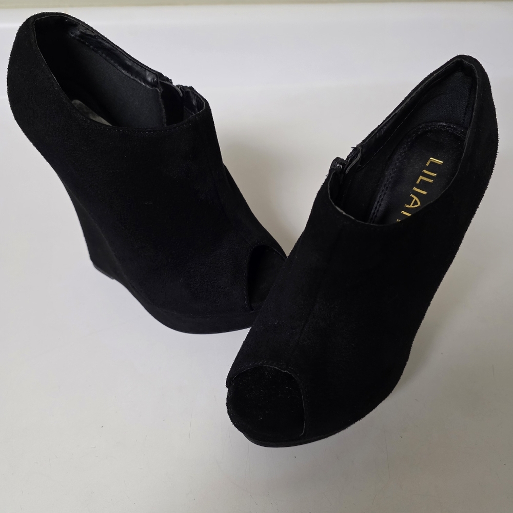 Liliana Black Women's Shoes